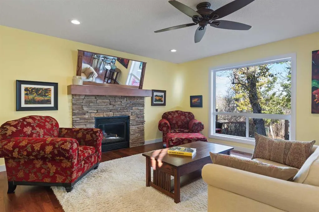 634 Lineham Acres Drive NW