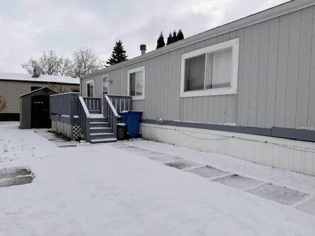 66 Parkland Acres