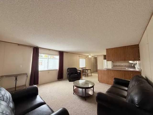 66 Parkland Acres