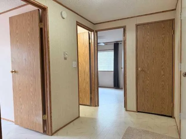 66 Parkland Acres