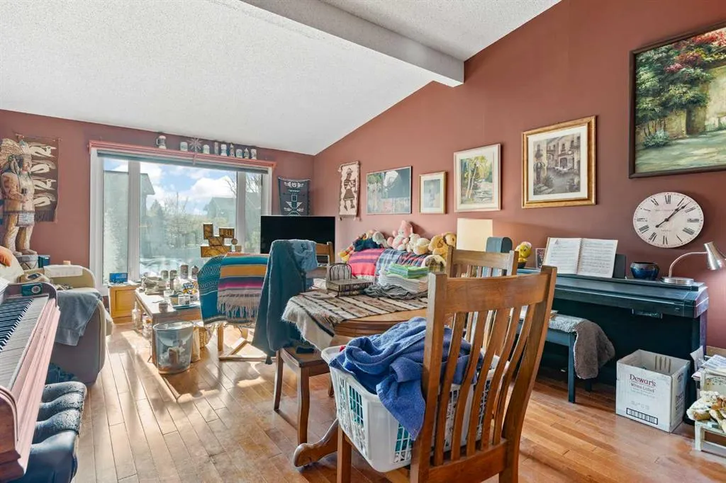 16 6 Avenue SE