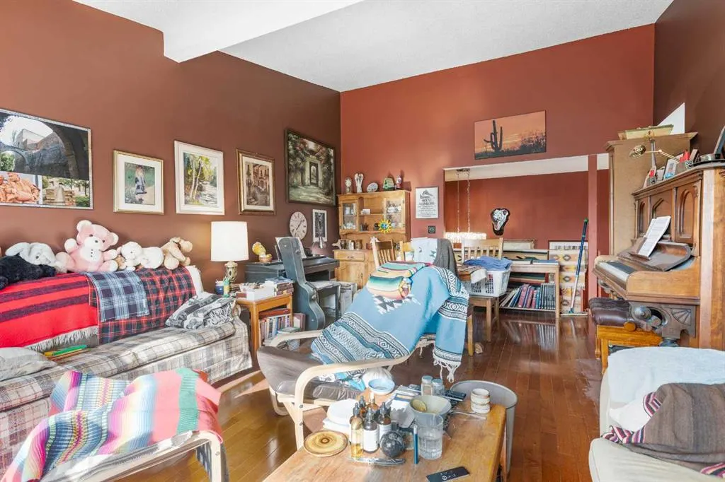 16 6 Avenue SE