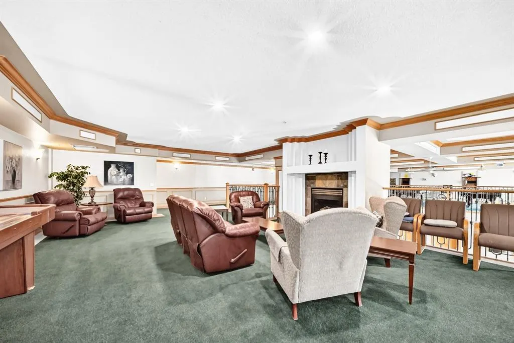 728 Country Hills Road NW #314