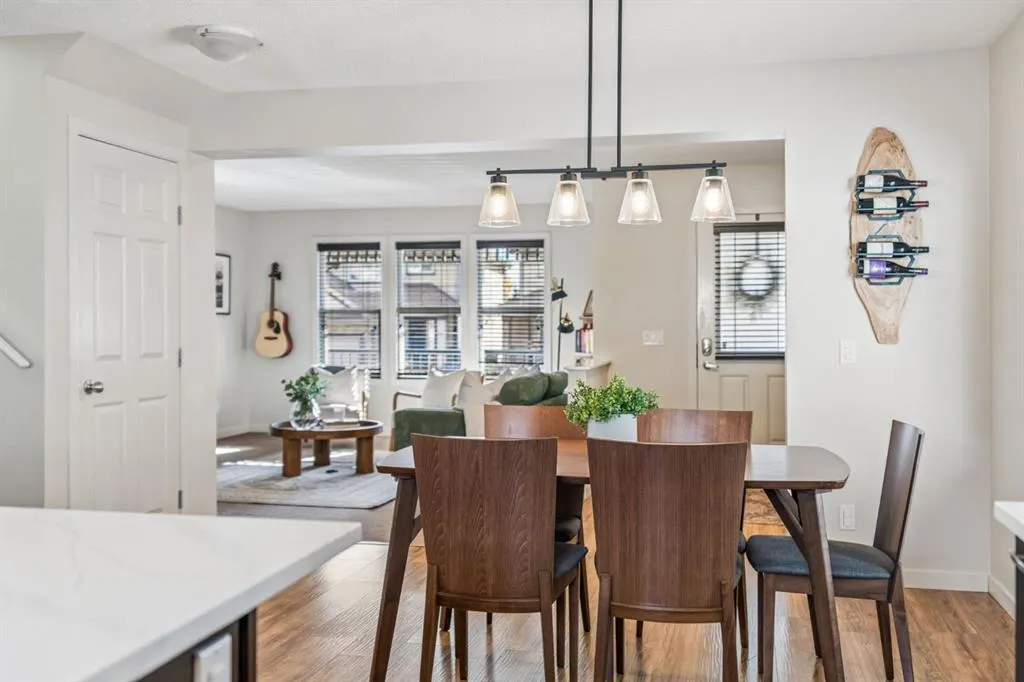 338 Sunset Common