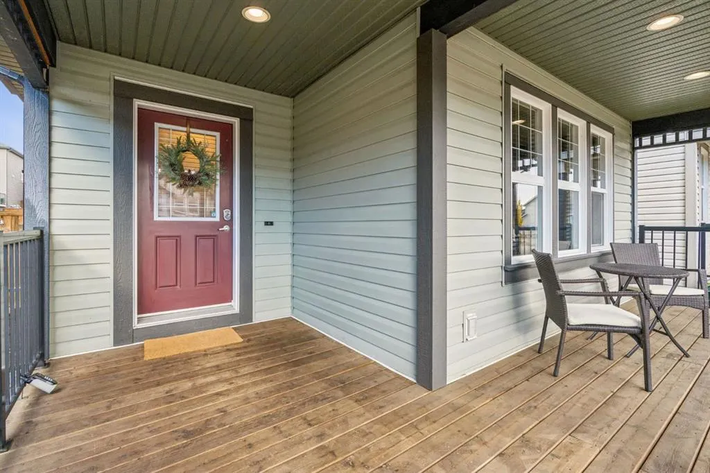 338 Sunset Common