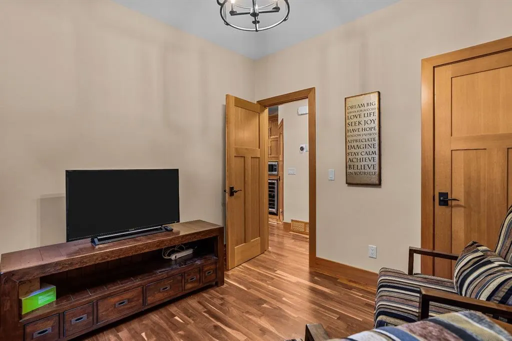 813 4th Street #2