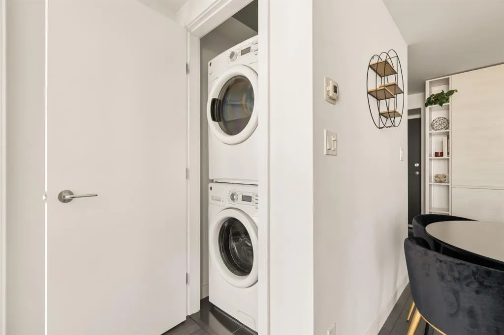 310 12 Avenue SW #3005