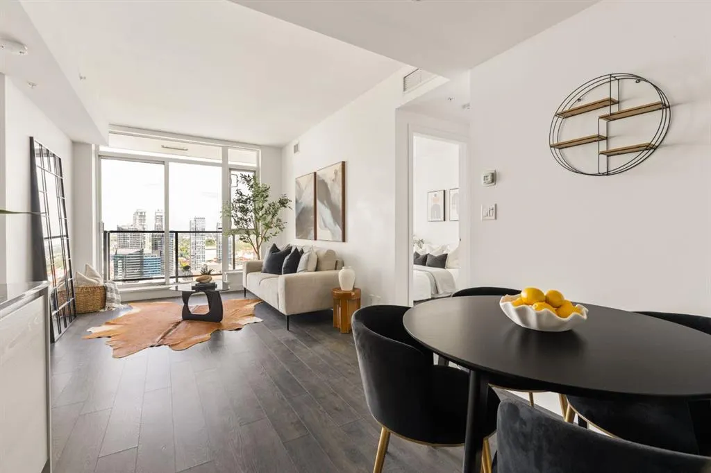 310 12 Avenue SW #3005