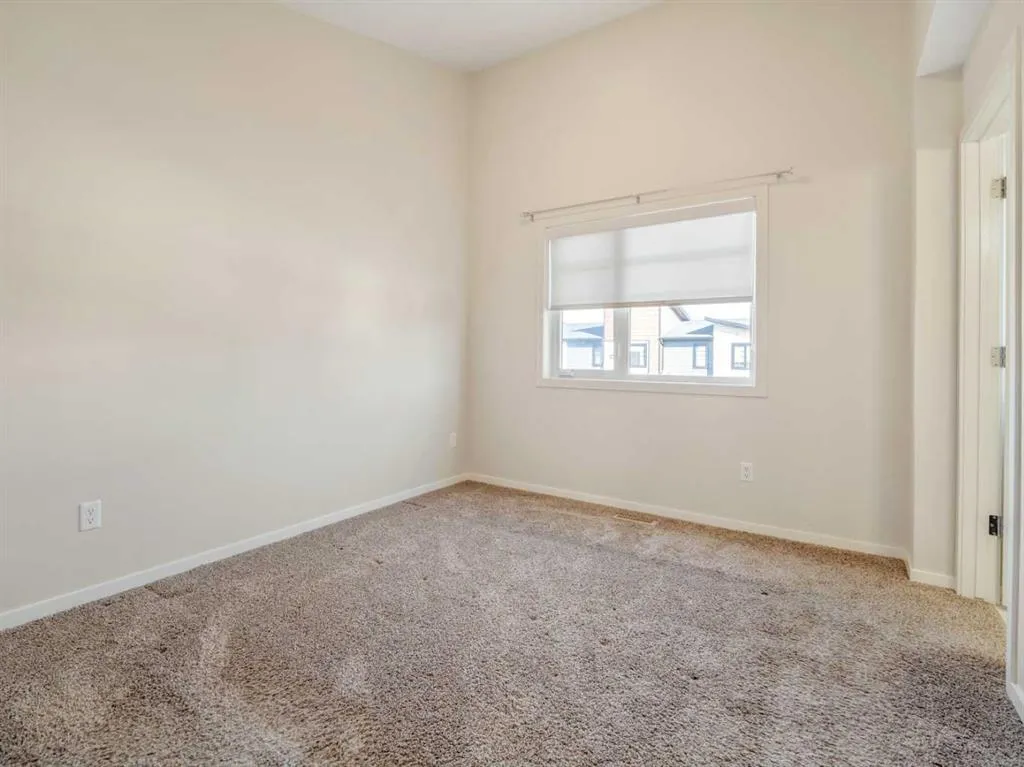450 Highlands Boulevard W #4