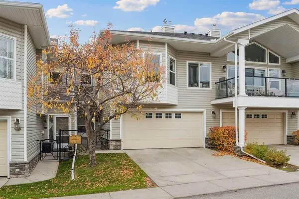 84 Rocky Vista Terrace NW