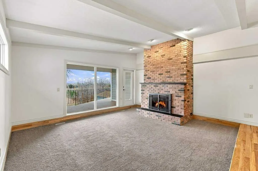 81 Oberlin Avenue