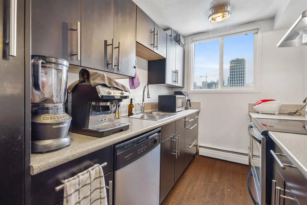 505 19 Avenue SW #408