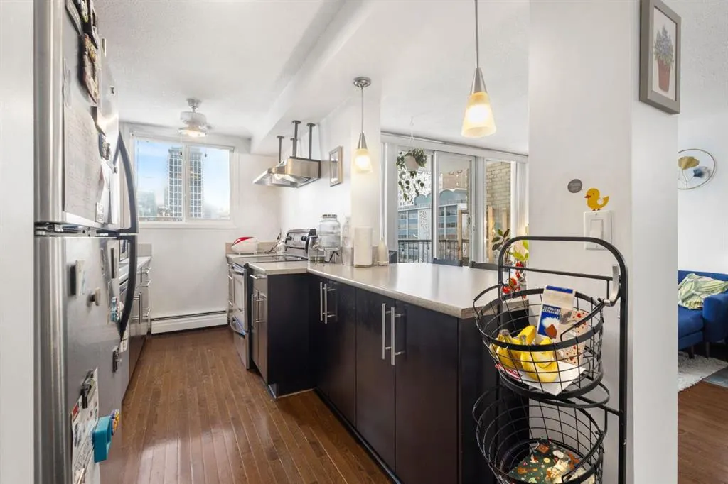 505 19 Avenue SW #408