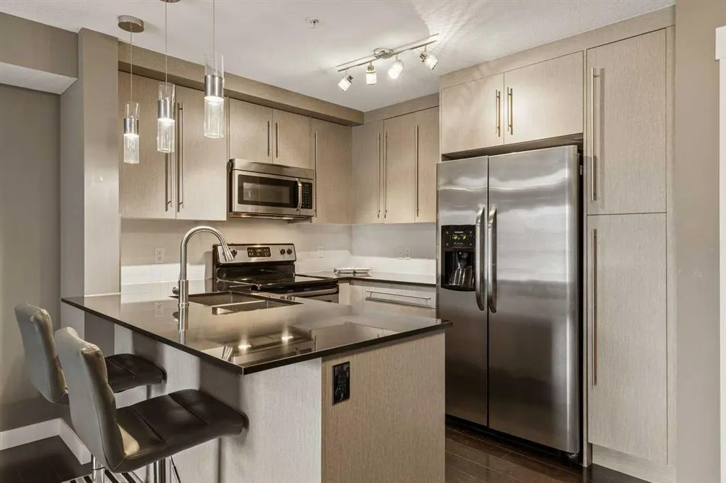 11 Mahogany Row SE #2201