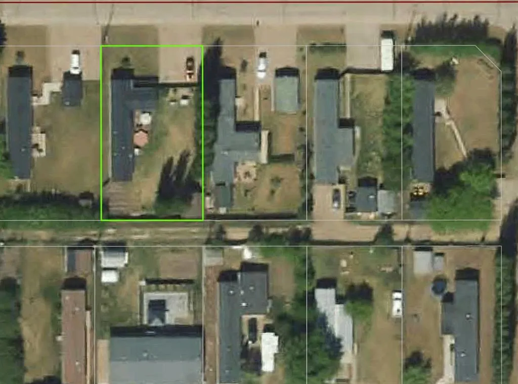 10613 101 Ave