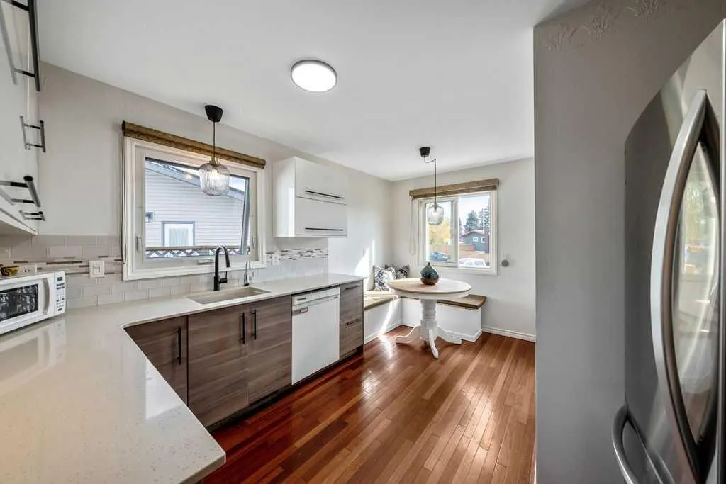 218A Allan Crescent SE