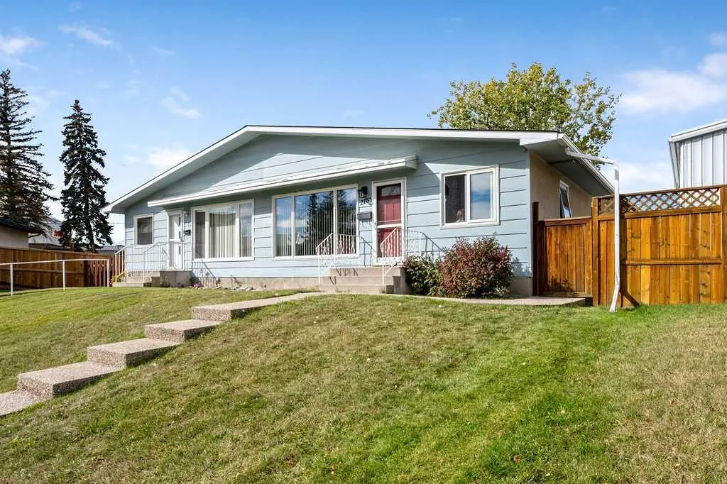 218A Allan Crescent SE