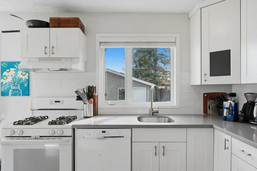 3239 Kenmare Crescent SW