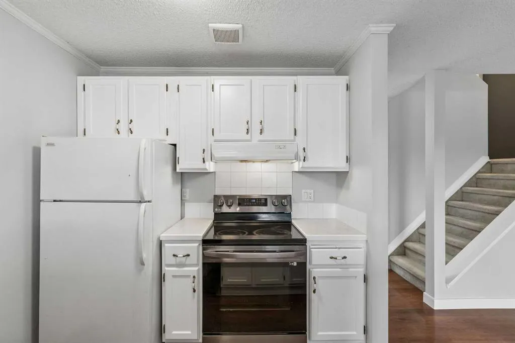 99 Grier Place NE #1