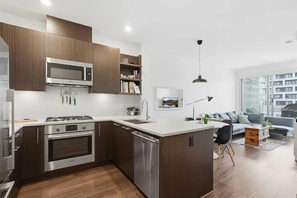 88 9 Street NE #628