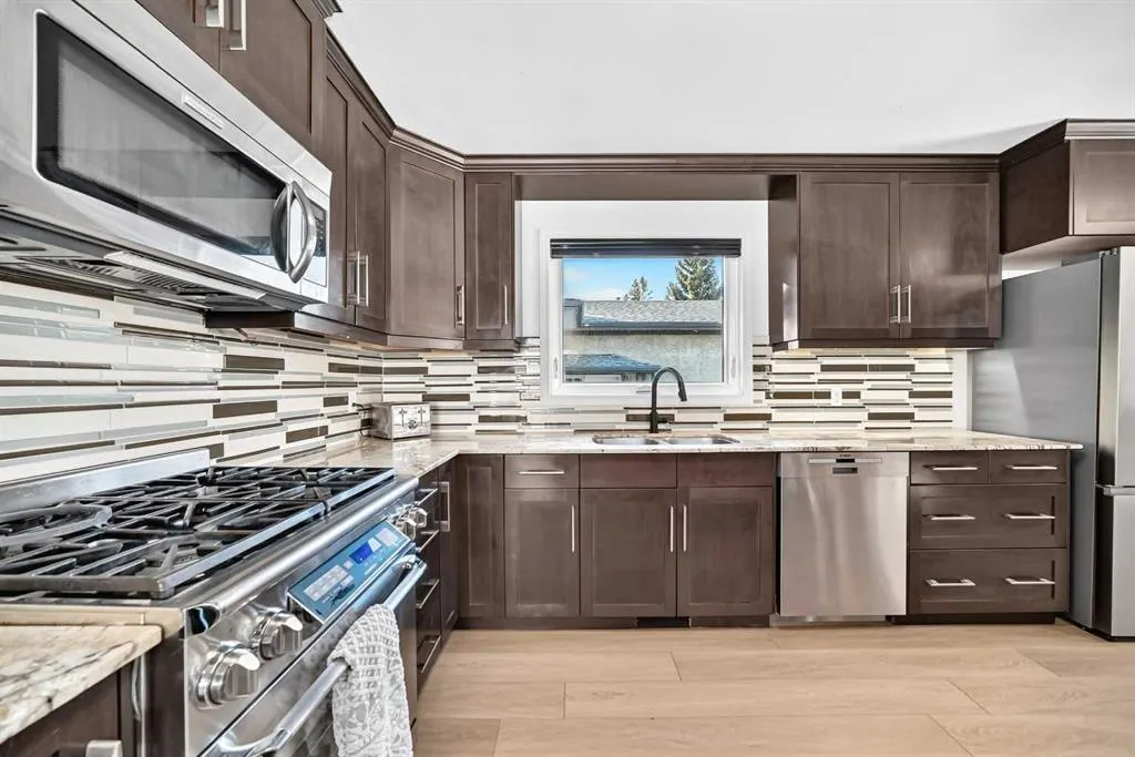 448 Cantrell Drive SW