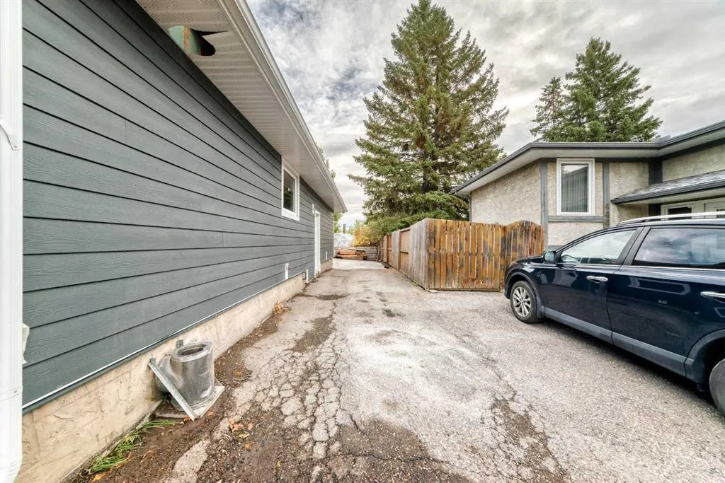 448 Cantrell Drive SW