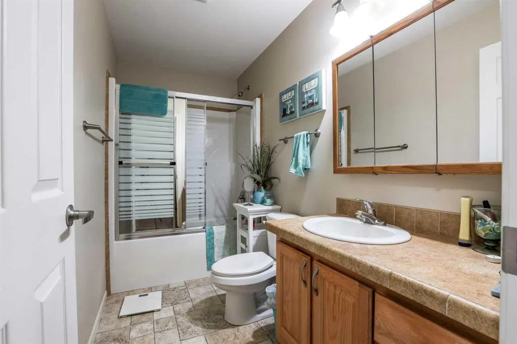 29 Chartwell Place SE