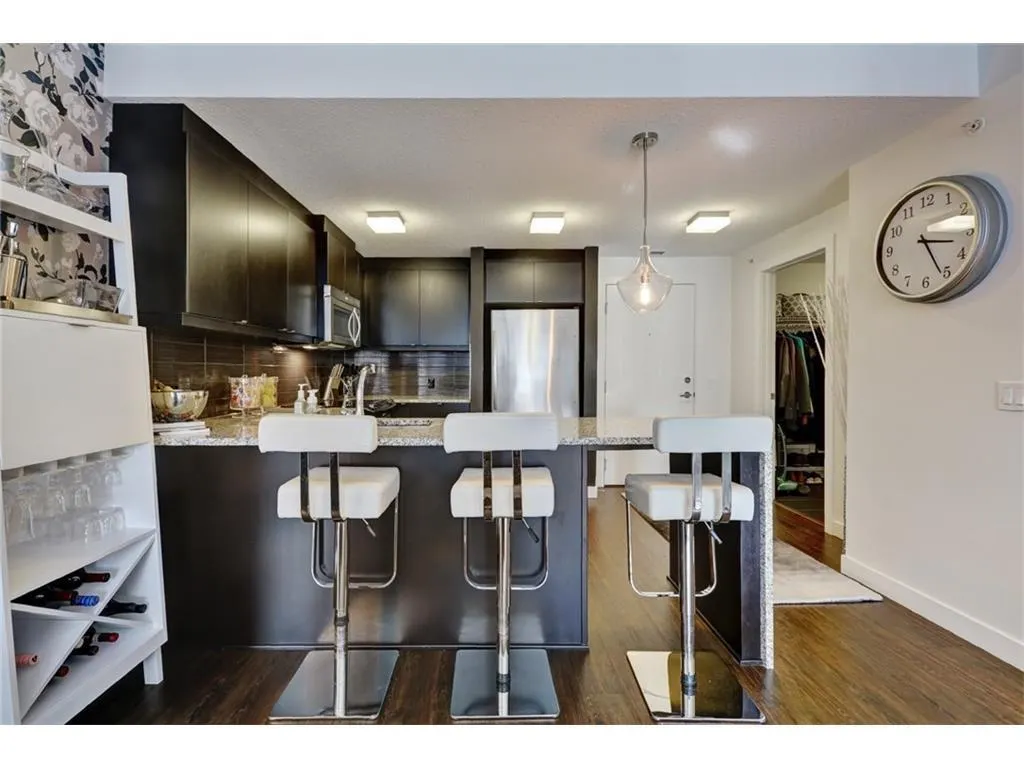 25 Aspenmont Heights SW #313