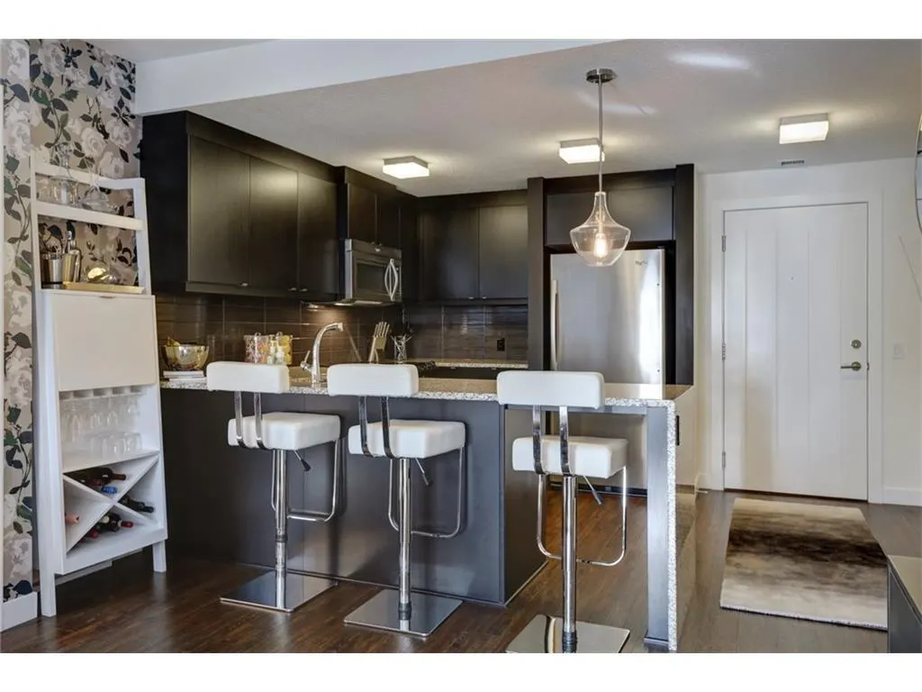 25 Aspenmont Heights SW #313