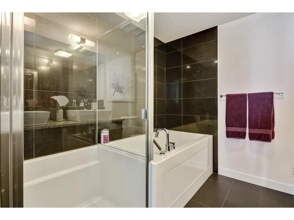 25 Aspenmont Heights SW #313