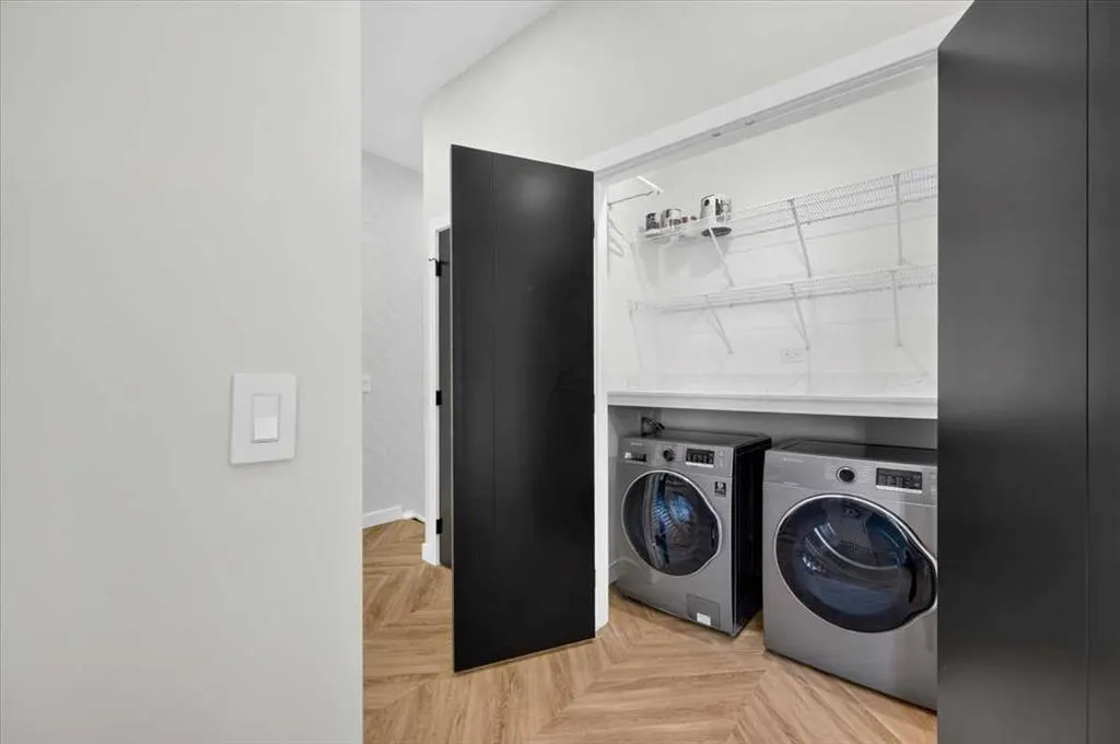 8505 Broadcast Avenue SW #717