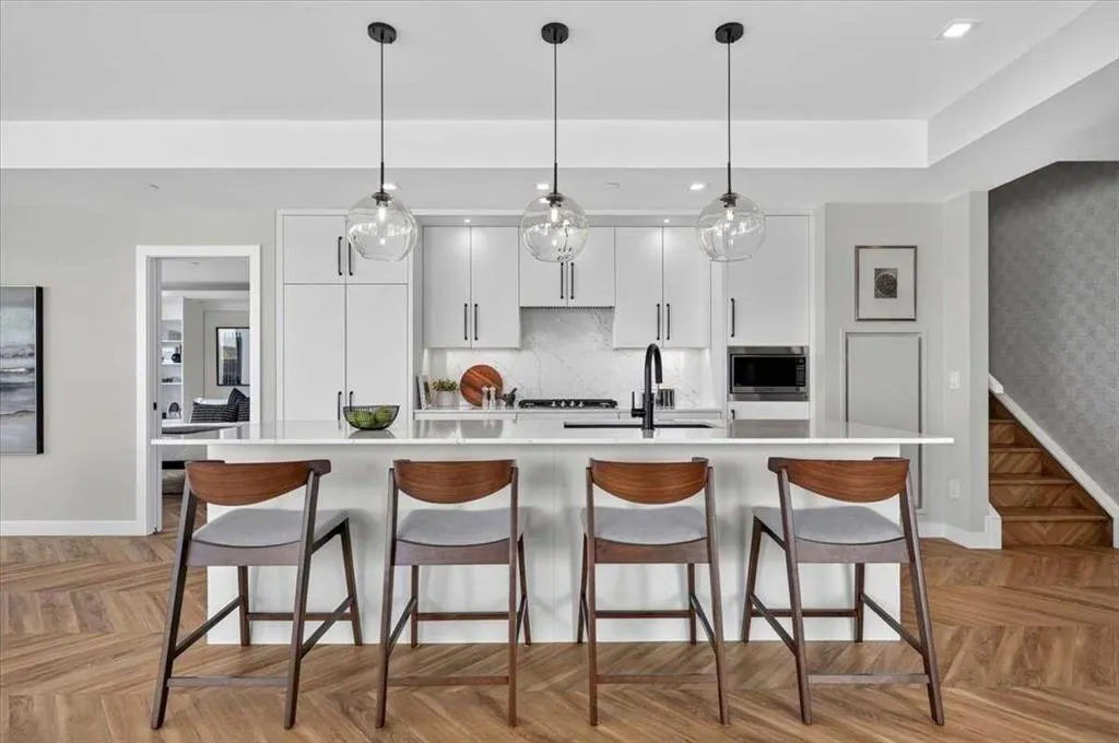 8505 Broadcast Avenue SW #717