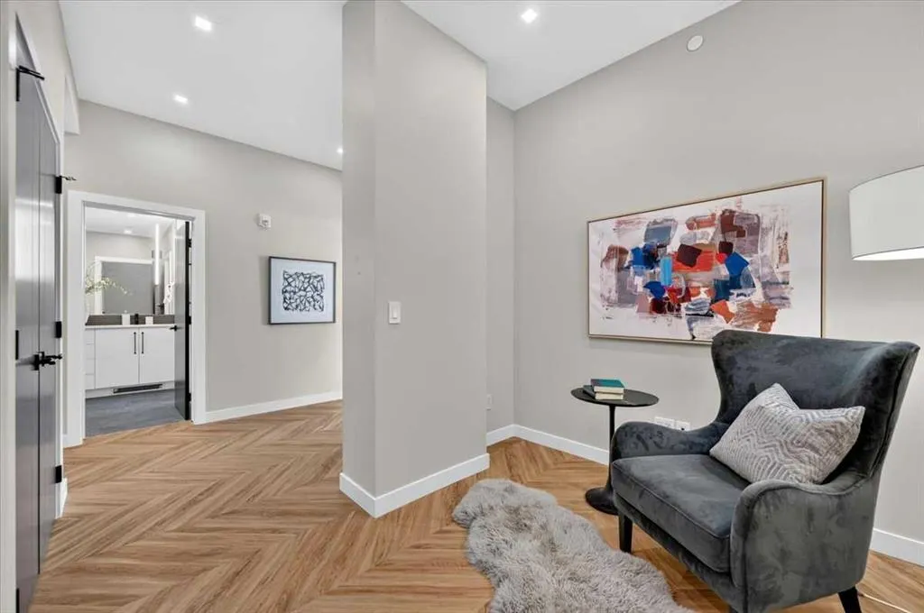 8505 Broadcast Avenue SW #717