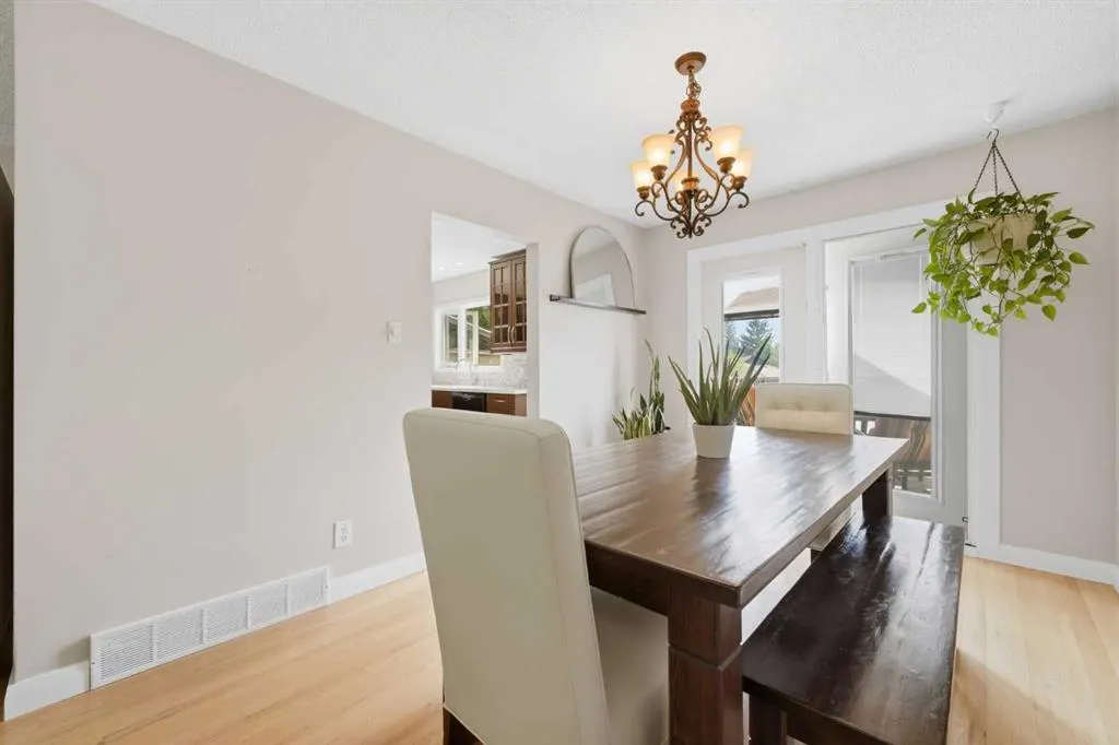 9 Foxwell Road SE