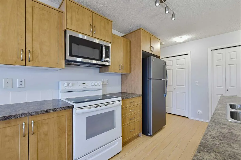 700 Willowbrook Road NW #2105