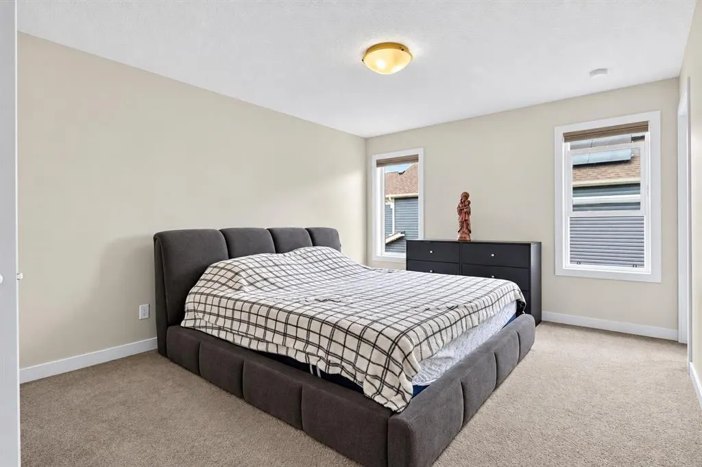 40 Sage Bluff Way NW
