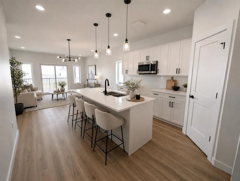 328 Somerside Road SE