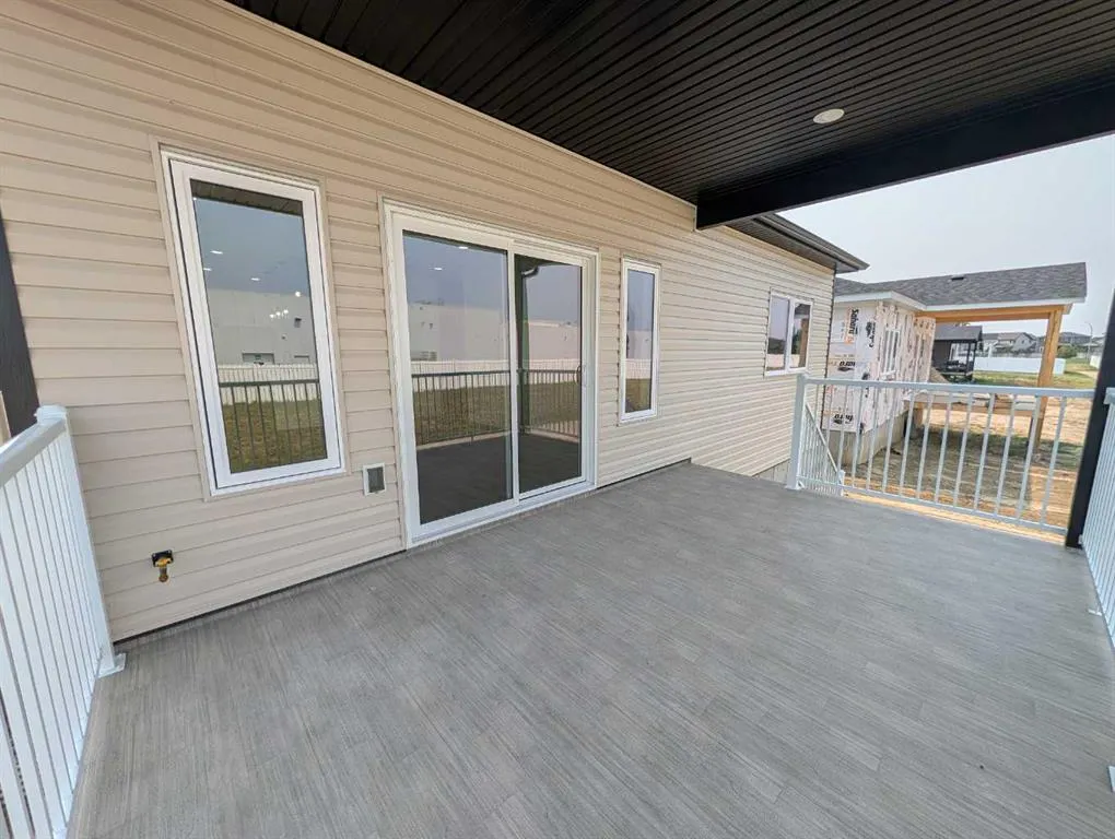 328 Somerside Road SE