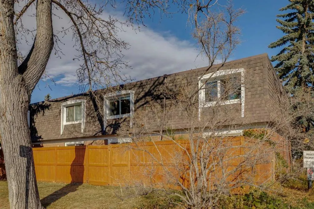 330 Canterbury Drive SW #34