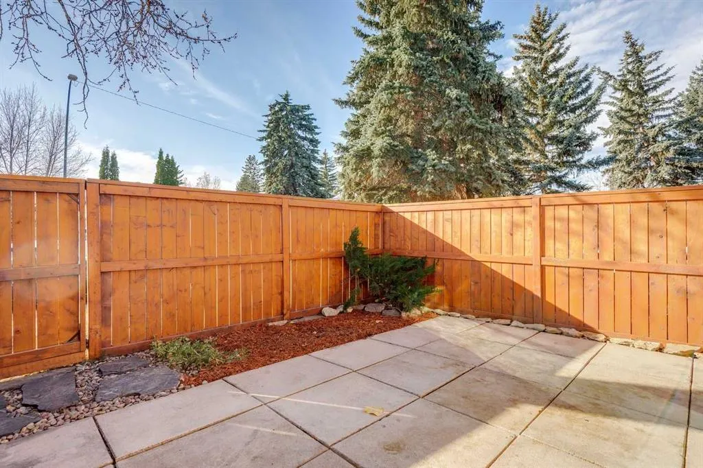 330 Canterbury Drive SW #34