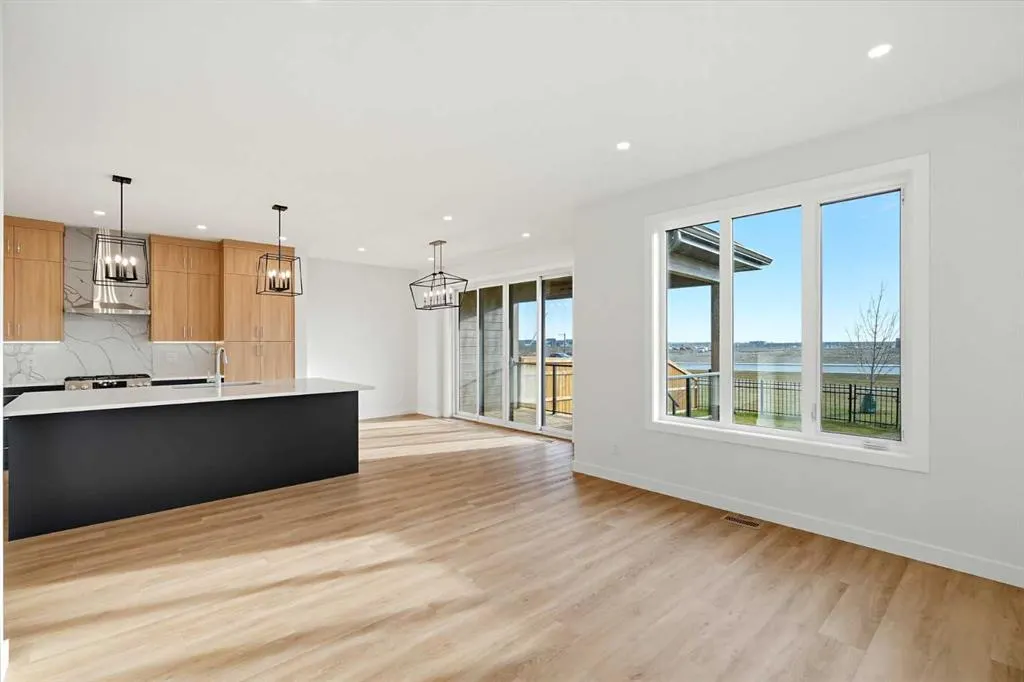 18 Harbour Way