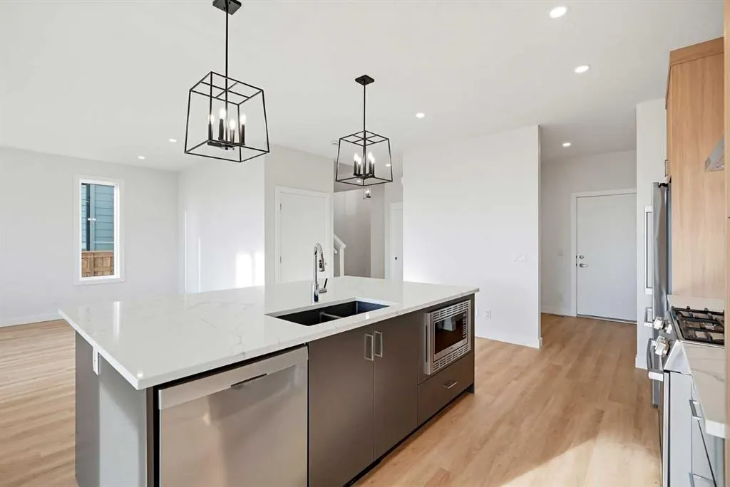 18 Harbour Way