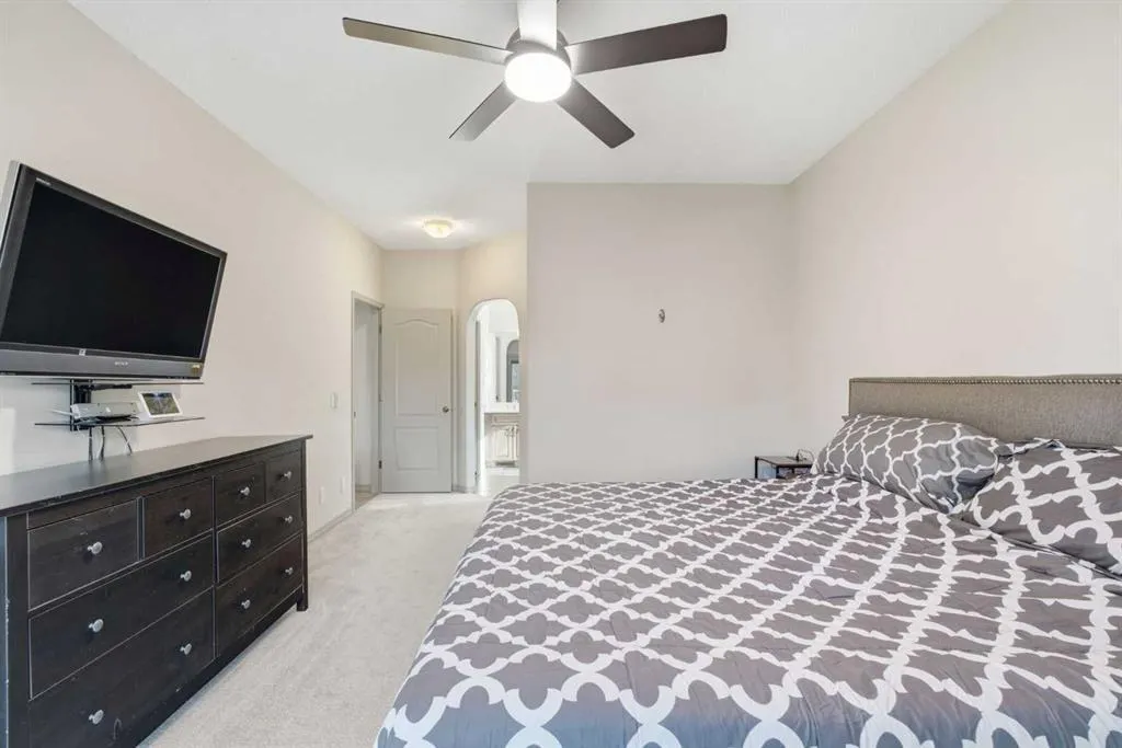 505 Boulder Creek Green SE
