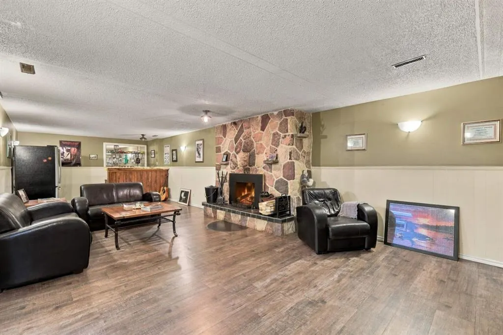 264013 Township Road 433 Township