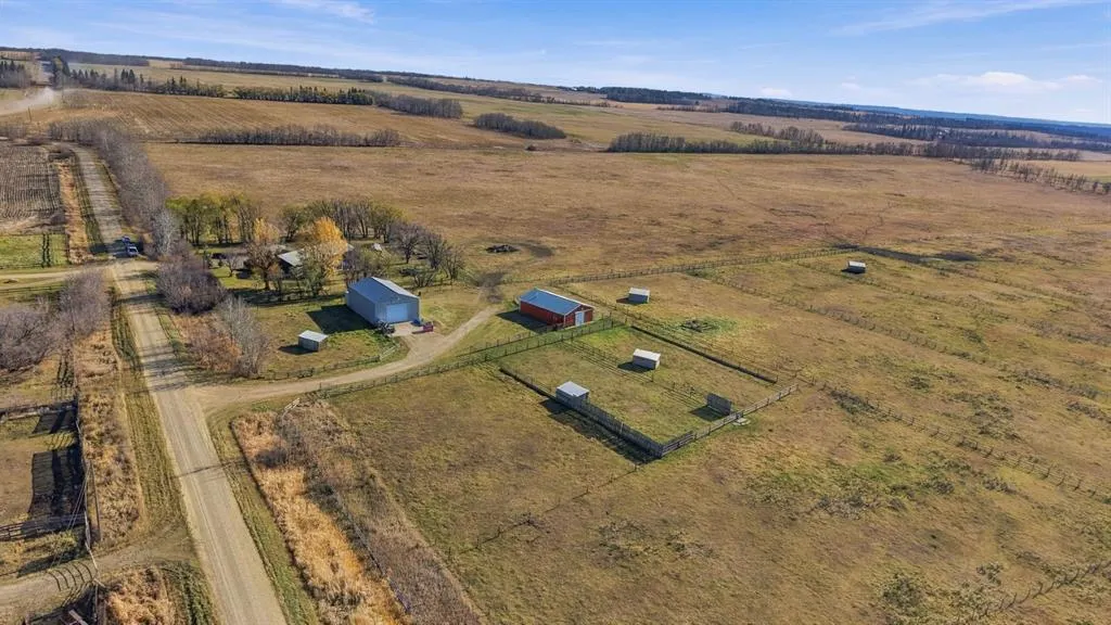 264013 Township Road 433 Township