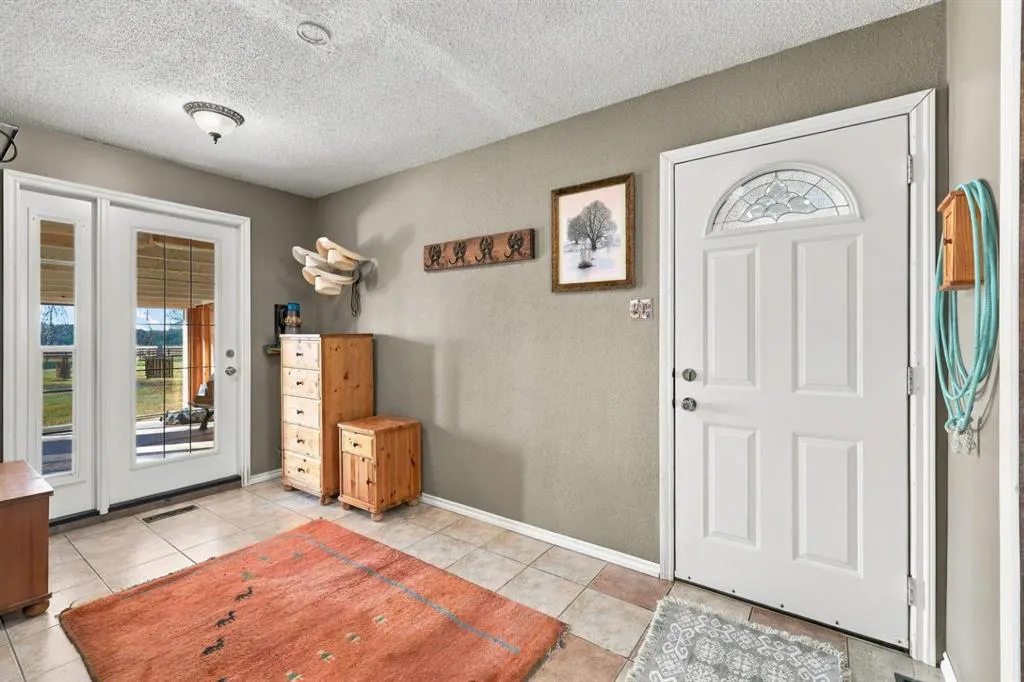 264013 Township Road 433 Township