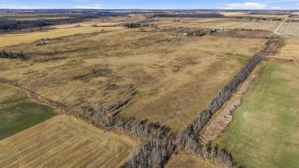 264013 Township Road 433 Township