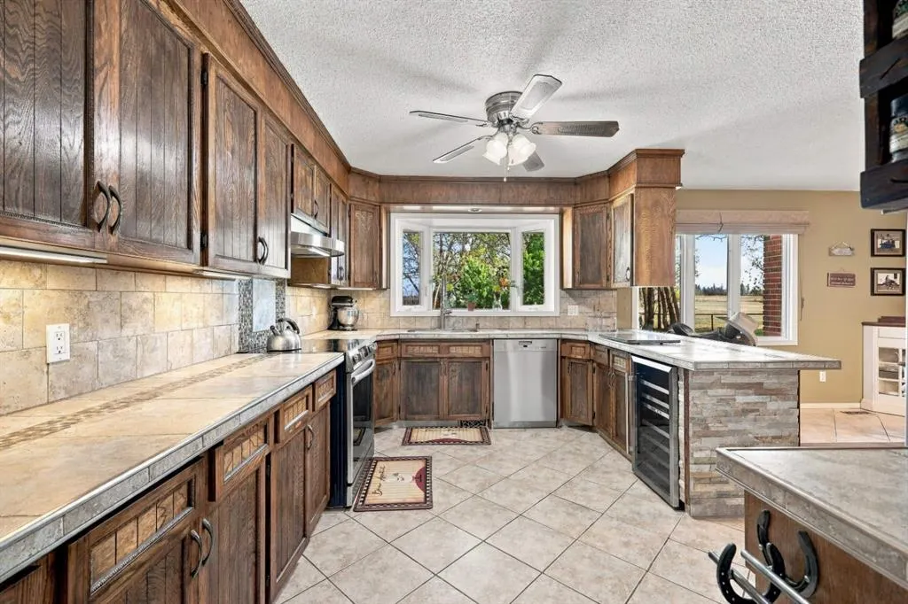 264013 Township Road 433 Township