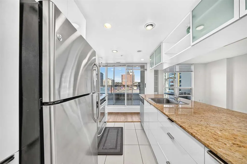 1110 11 Street SW #304