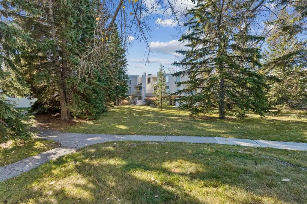 3500 Varsity Drive NW #401